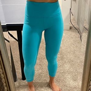 Lululemon Wunder Train High-Rise Crop